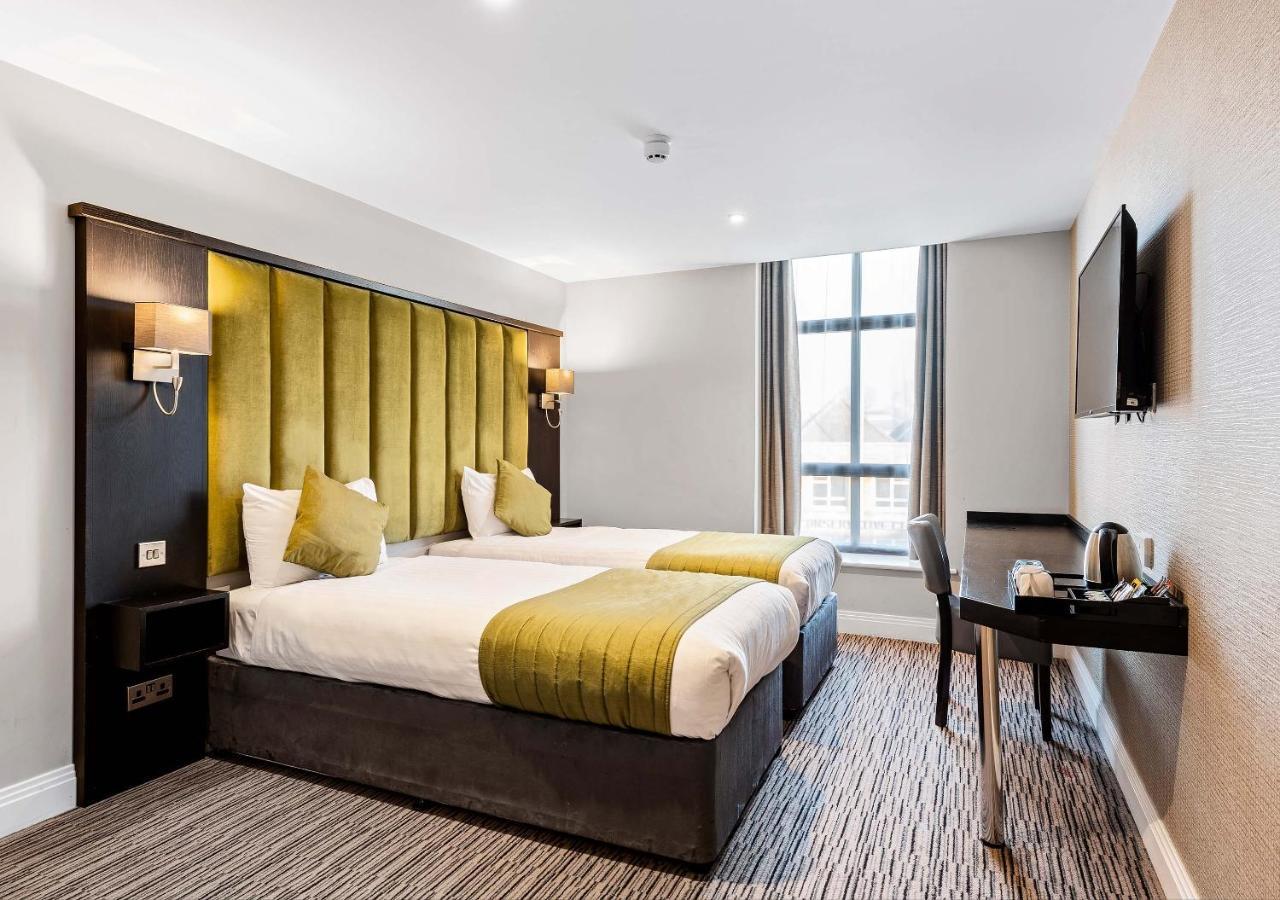 St Nicholas Hotel Colchester Bagian luar foto