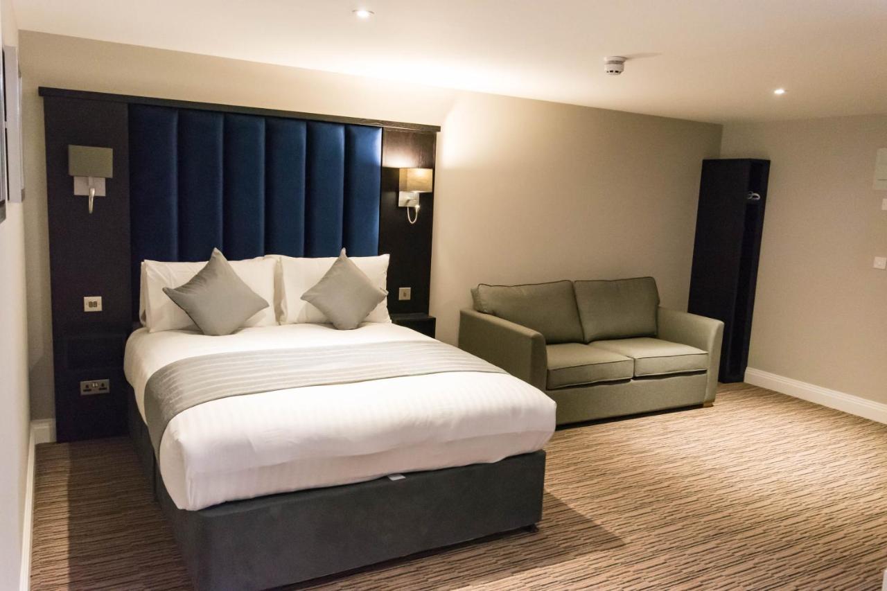St Nicholas Hotel Colchester Bagian luar foto
